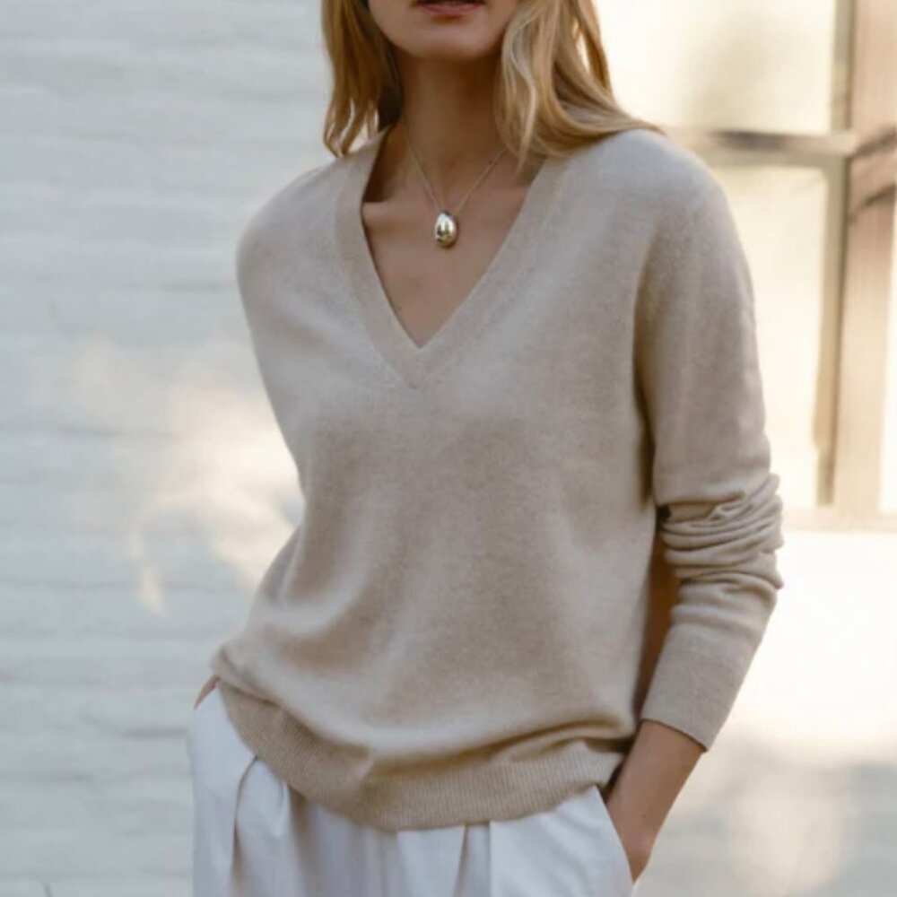 Jenni Kayne Flynn V-Neck Cashmere Sweater in Light Oatmeal - Picture 5 of 15